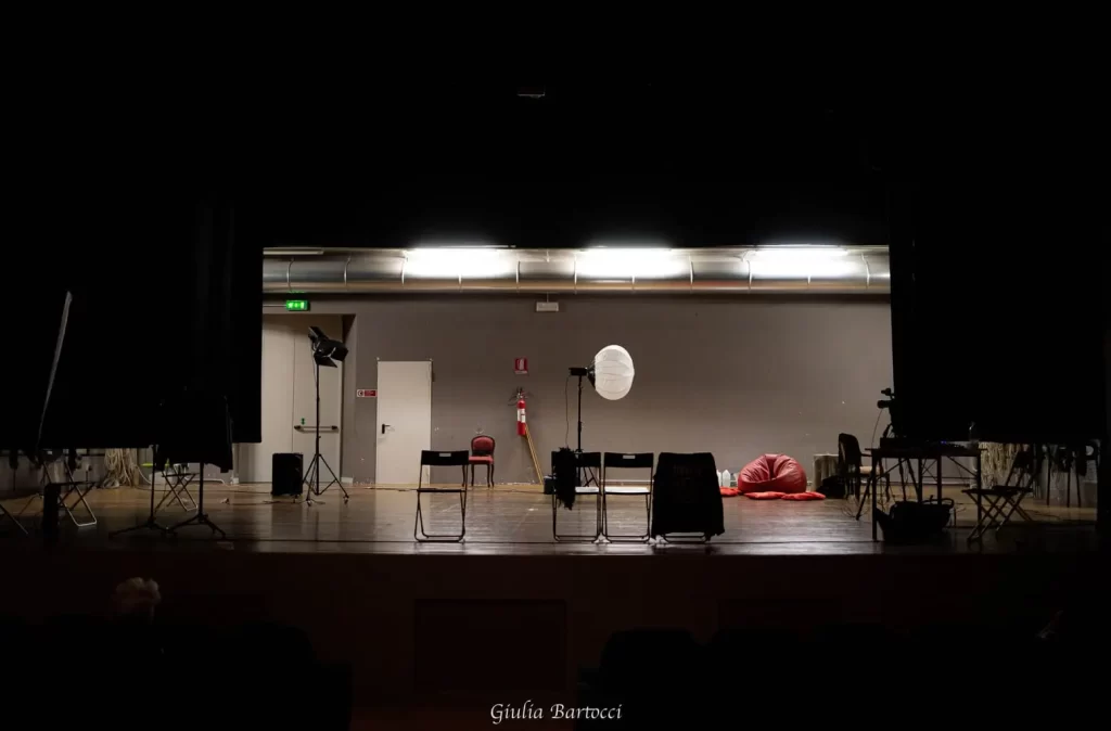 Pirandello - Foto di un palco senza attori